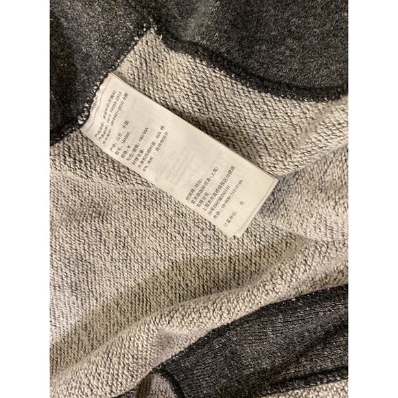 Abercrombie & Fitch AF Mens Hoodie Medium Grey Sweatshirt Pullover Spellout M - Picture 4 of 5